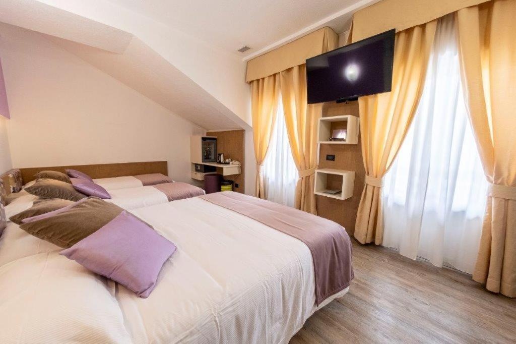 Hotel Le Palme (Adults Only) Dormelletto Exterior foto
